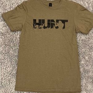 Gildan Men's Hunt Graphic Tee